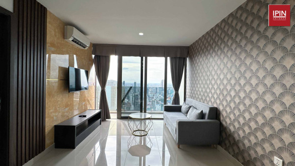 Condo for rent below market price 1,200$/month at Chamkar Mon District, Phnom Penh.