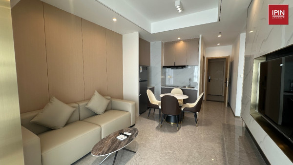 Urgent Rent: Condo for rent below market price 700-750$/month(Negotiable) at Chroy Changvar District, Phnom Penh.